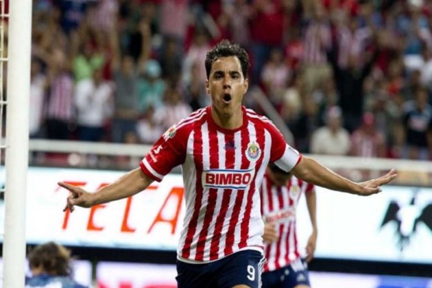 Click to enlarge image Omar Bravo 2.jpg