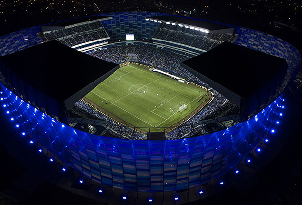 Click to enlarge image 00estadio.jpg