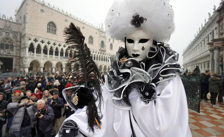 Click to enlarge image carnavalvenecia1.jpg