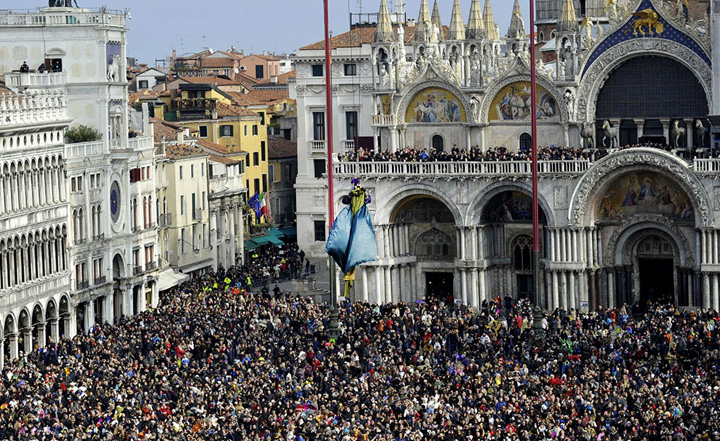 Click to enlarge image carnavalvenecia1.jpg