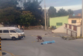 Asesinan a hombre en vía pública