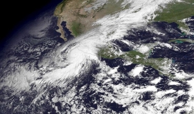 Cuando no alcanzan categoría de huracán son llamados tormentas tropicales.