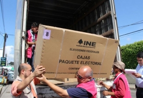 18 mil 299 cargos de elección popular.