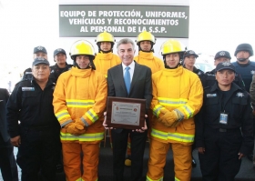 Se condecoró a personal por excelente labor 