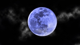 Para que la Luna se vea realmente azul se necesita generalmente una erupci&oacute;n volc&aacute;nica
