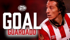 Guardado anota en la goleada del PSV