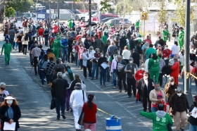 Costos de la lenta campaña de vacunación contra la #COVID19 en México