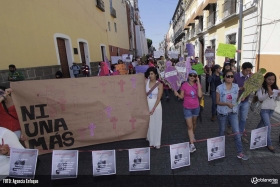Piden a las autoridades evitar m&aacute;s feminicidios en Puebla