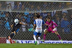 Querétaro 4-1 Cruz Azul.