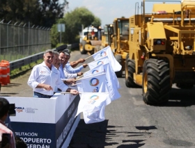 También encabezó la entrega de apoyos a productores de Tlaltenango  