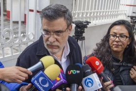 Si se presentan amparos por NAIM, los combatiremos legalmente: Julio Scherer