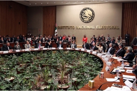 Consejeros argumentan a favor de organizar elección