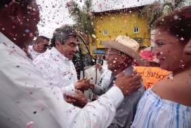 Fue cobijado por habitantes de Zapotitlán   