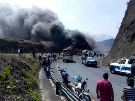 Cuerpos de emergencia de municipios veracruzanos apoyaron en la zona   