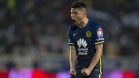 América presionó a los Tuzos y buscó la portería para anotar pronto y abrir el marcador.